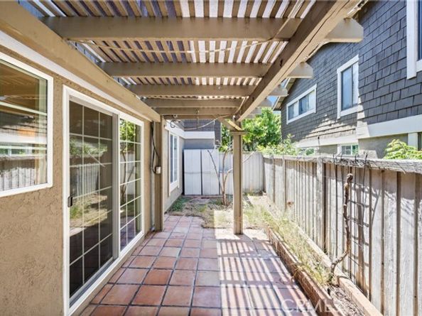 213 Springview, Irvine CA 92620