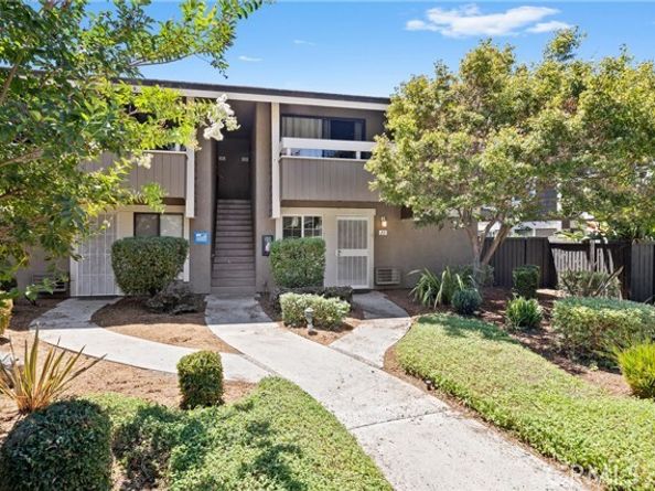 213 Springview, Irvine CA 92620