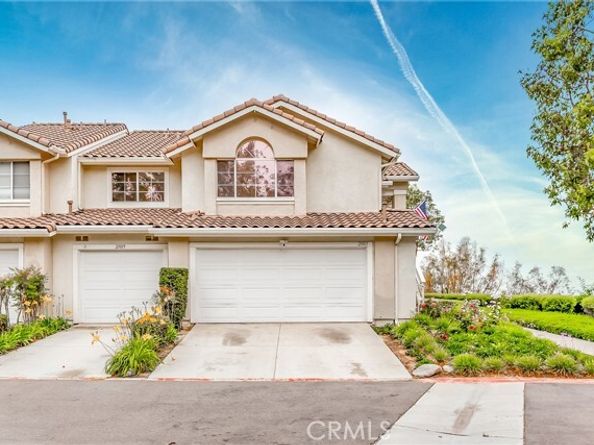 21011 Marin 103, Lake Forest (el Toro) CA 92630