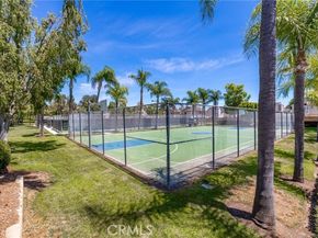 21011 Marin 103, Lake Forest (el Toro) CA 92630
