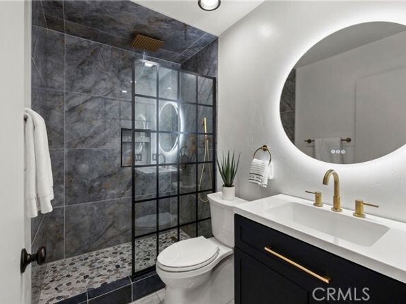 21011 Marin 103, Lake Forest (el Toro) CA 92630