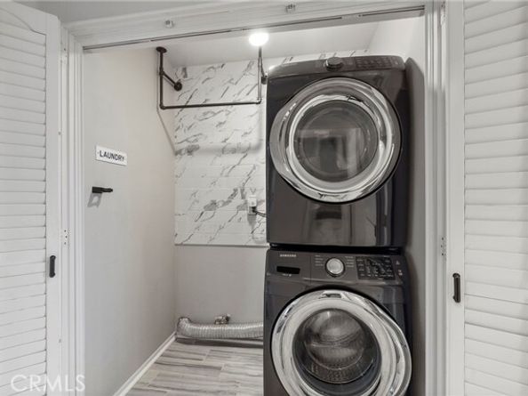 21011 Marin 103, Lake Forest (el Toro) CA 92630