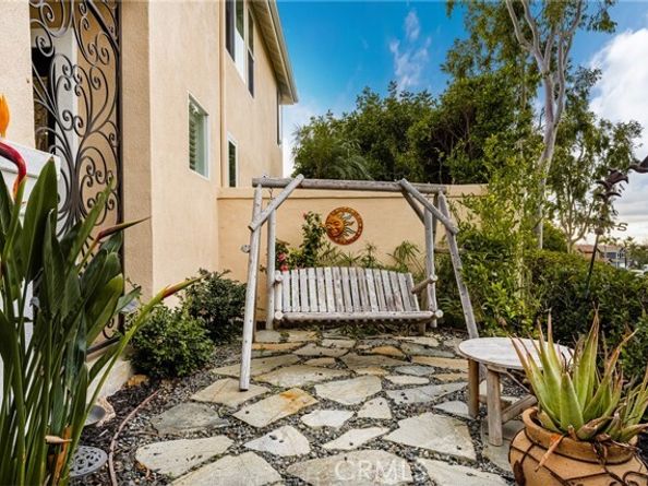 38 Tessera Avenue, Lake Forest (el Toro) CA 92610