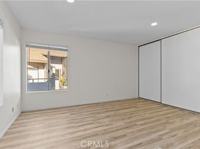 21921 Rimhurst Dr. 128F, Lake Forest (el Toro) CA 92630