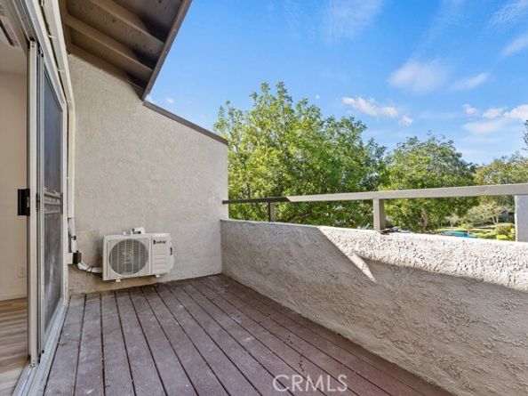 21921 Rimhurst Dr. 128F, Lake Forest (el Toro) CA 92630