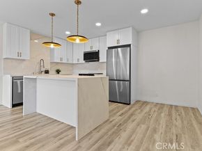 21921 Rimhurst Dr. 128F, Lake Forest (el Toro) CA 92630