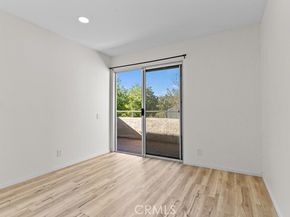 21921 Rimhurst Dr. 128F, Lake Forest (el Toro) CA 92630