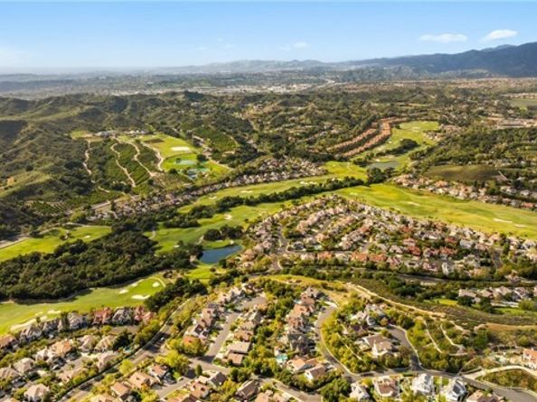 15 Pebble Beach, Laguna Hills CA 92679