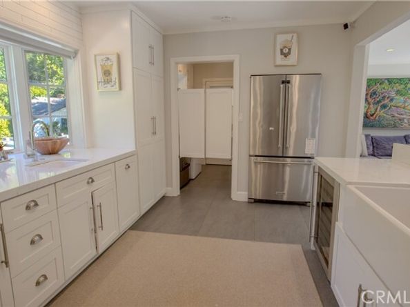 3479 Mandeville Canyon Road, Los Angeles CA 90049