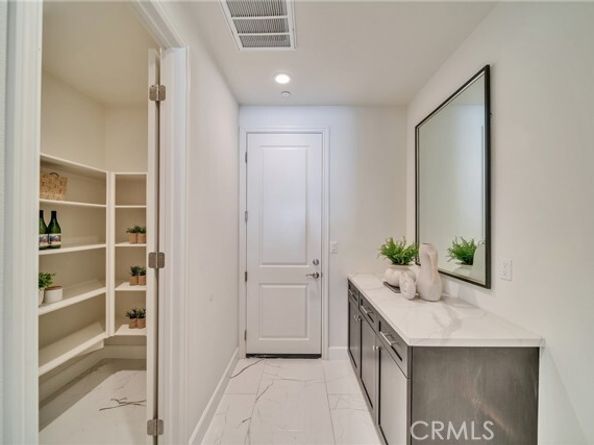 5437 Heritage Oak Drive, Lake Forest (el Toro) CA 92679