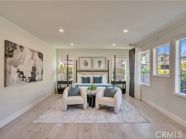 5437 Heritage Oak Drive, Lake Forest (el Toro) CA 92679
