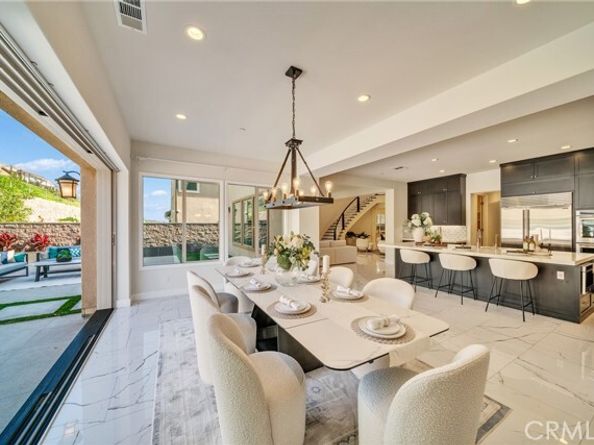5437 Heritage Oak Drive, Lake Forest (el Toro) CA 92679
