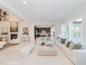 5437 Heritage Oak Drive, Lake Forest (el Toro) CA 92679