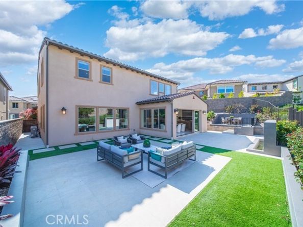 5437 Heritage Oak Drive, Lake Forest (el Toro) CA 92679