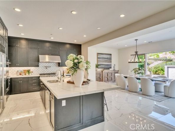 5437 Heritage Oak Drive, Lake Forest (el Toro) CA 92679
