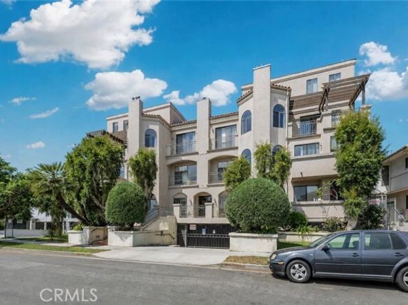 1541 S Bedford 205, Los Angeles CA 90035