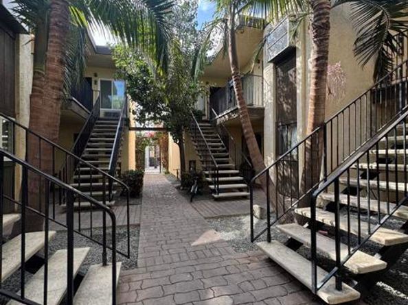 4180 39th 10, San Diego CA 92105