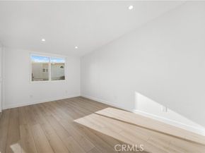 1641 Monterey Road 18E, Seal Beach CA 90740