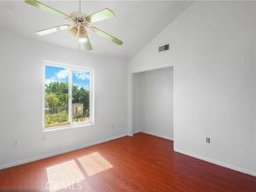 11529 Hunnewell Avenue, Sylmar (los Angeles) CA 91342