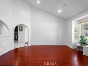 11529 Hunnewell Avenue, Sylmar (los Angeles) CA 91342
