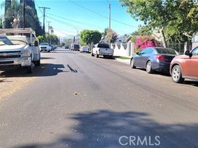 11529 Hunnewell Avenue, Sylmar (los Angeles) CA 91342