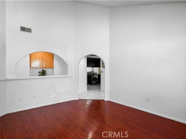 11529 Hunnewell Avenue, Sylmar (los Angeles) CA 91342