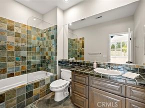 3302 Van Allen Place, Topanga (los Angeles) CA 90290