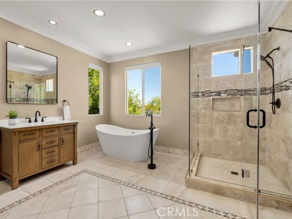 3302 Van Allen Place, Topanga (los Angeles) CA 90290