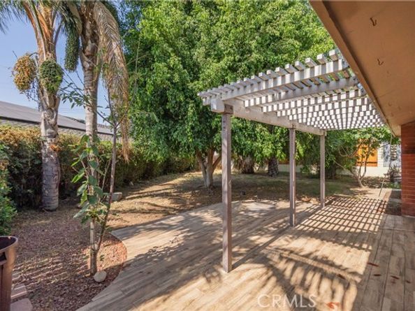 4864 E Mckinnon Drive, Anaheim CA 92807