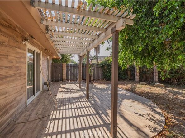 4864 E Mckinnon Drive, Anaheim CA 92807