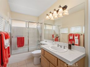 5564 Spinnaker Bay Drive, Long Beach CA 90803