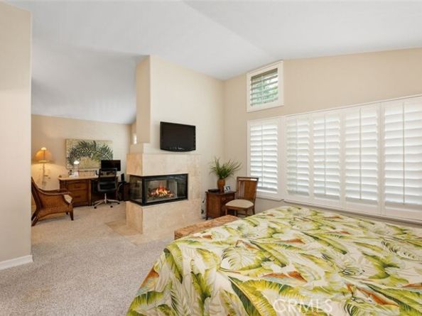 5564 Spinnaker Bay Drive, Long Beach CA 90803
