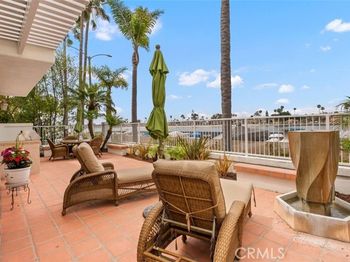 5564 Spinnaker Bay Drive