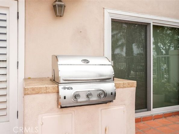5564 Spinnaker Bay Drive, Long Beach CA 90803