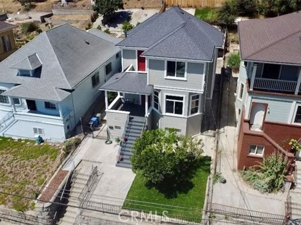 490 Solano Avenue, Los Angeles CA 90012