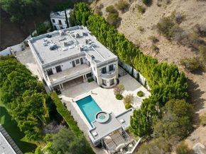 1714 Stone Canyon Road, Los Angeles CA 90077