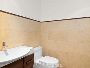 1714 Stone Canyon Road, Los Angeles CA 90077