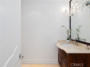 1714 Stone Canyon Road, Los Angeles CA 90077