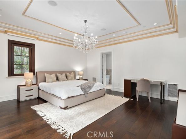 1714 Stone Canyon Road, Los Angeles CA 90077
