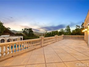 1714 Stone Canyon Road, Los Angeles CA 90077