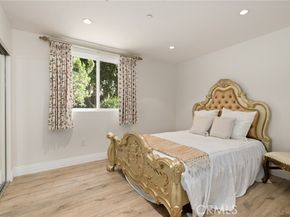 1714 Stone Canyon Road, Los Angeles CA 90077