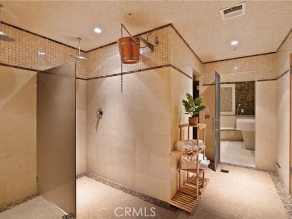 1714 Stone Canyon Road, Los Angeles CA 90077