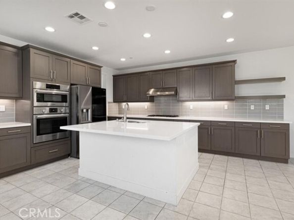 1901 Aliso Canyon Drive, Lake Forest (el Toro) CA 92610