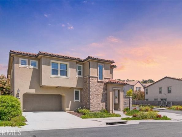 1901 Aliso Canyon Drive, Lake Forest (el Toro) CA 92610