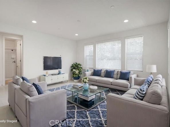 1901 Aliso Canyon Drive, Lake Forest (el Toro) CA 92610