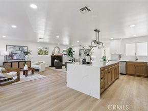 10007 Debra, North Hills (los Angeles) CA 91343