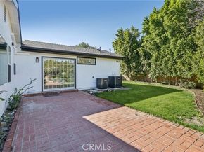 10007 Debra, North Hills (los Angeles) CA 91343
