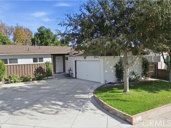 9106 Lev Avenue, Arleta (los Angeles) CA 91331