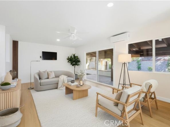 9106 Lev Avenue, Arleta (los Angeles) CA 91331