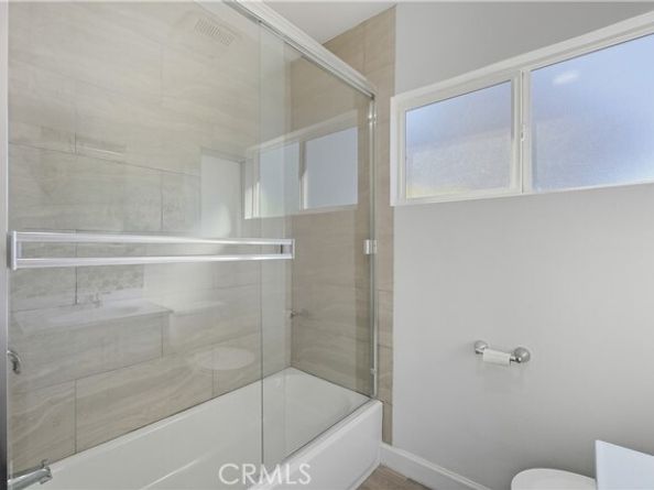 9106 Lev Avenue, Arleta (los Angeles) CA 91331